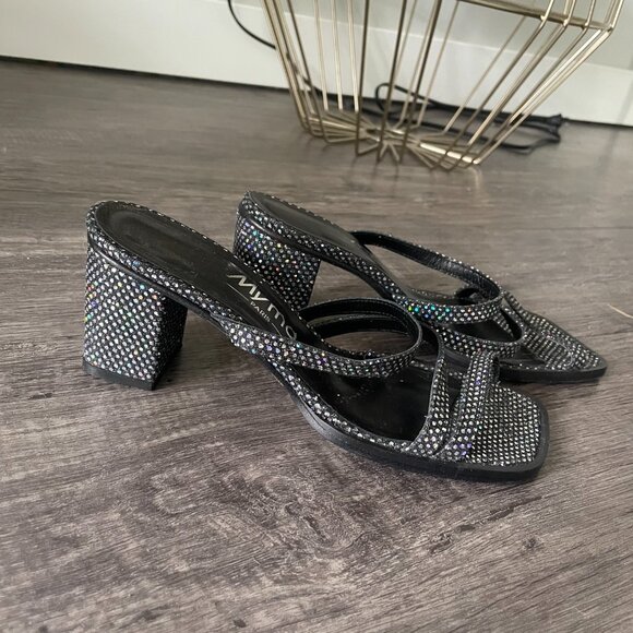 Vintage sparkly low (3 inch) heeled sandals - Picture 2 of 5